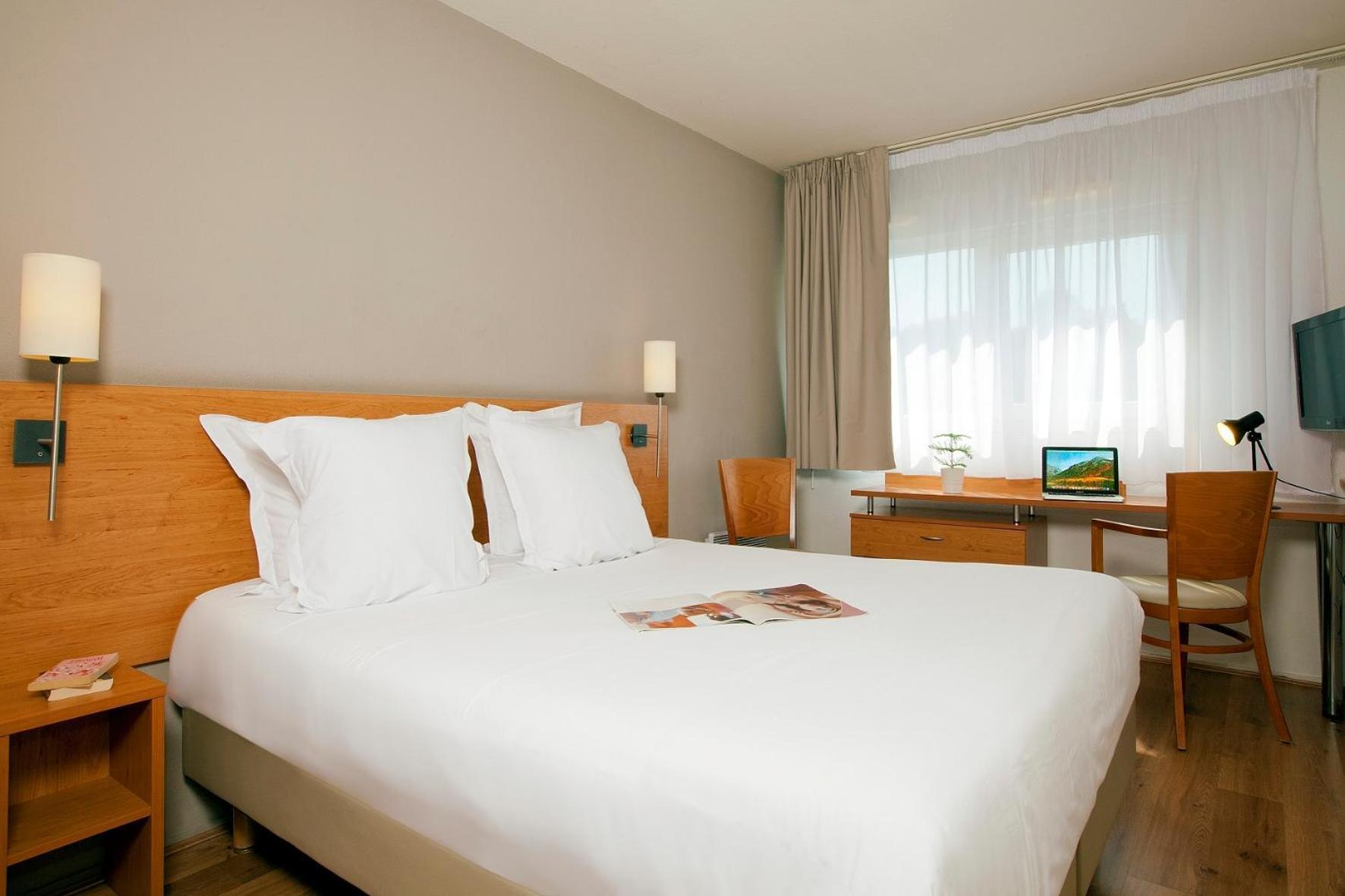 Sejours & Affaires Poitiers Lamartine Ngoại thất bức ảnh